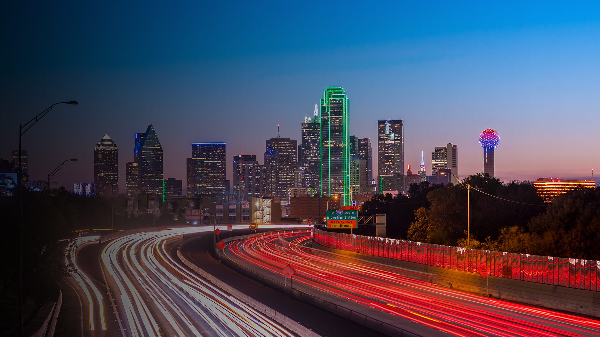 Professional Movers Dallas, TX